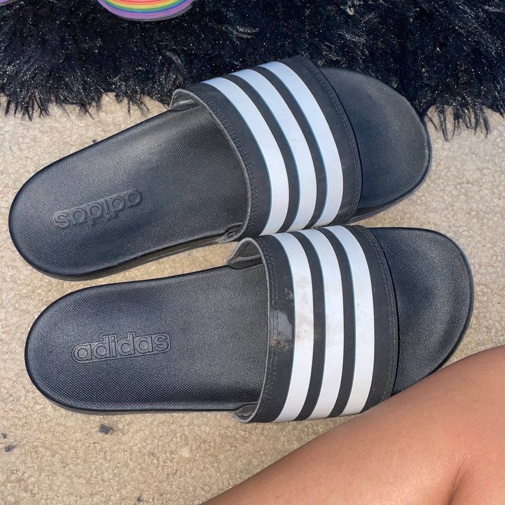 Adidas slides size 7